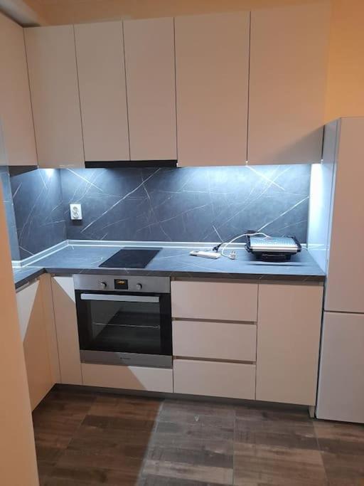 Теодора Apartment Русе Екстериор снимка